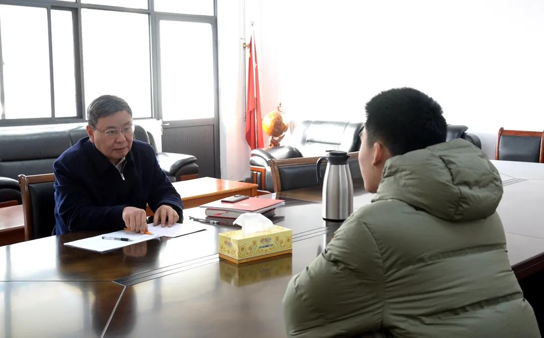 十八姑娘一朵花五颜六色景如画是什么生肖的警惕虚假宣传-全面释义、解释与落实、实证解答解释落实